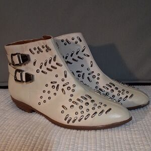SCHUTZ Cream Low Heel Ankle Boots with Studded Design, Buckles & inner zipper 8